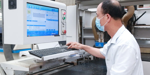 ?，斒宿k公家具疫情期間工作日日常